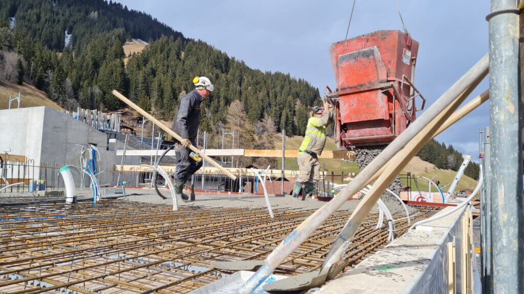 WhatsApp Image 2025-02-27 at 15.10.58