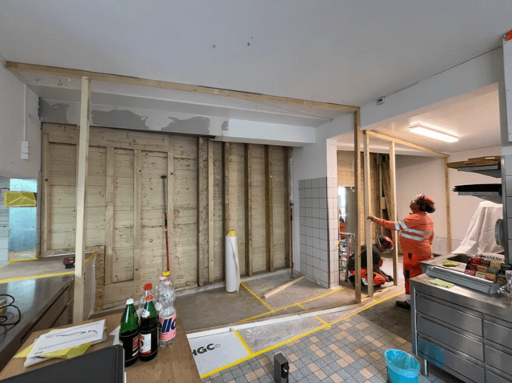 Bildschirmfoto 2025-05-22 um 21.23.56