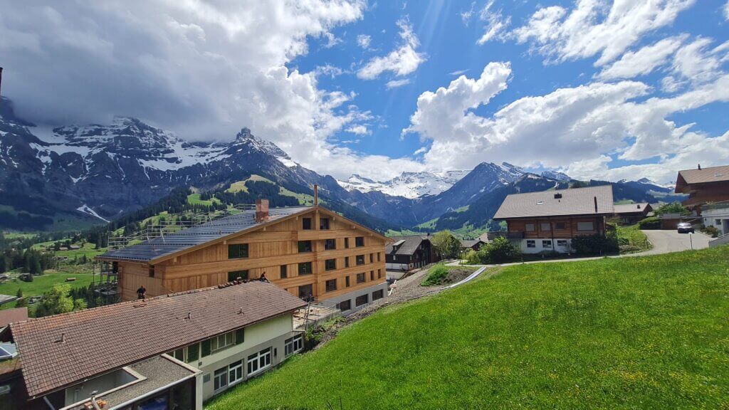 WhatsApp Image 2025-05-14 at 14.42.08