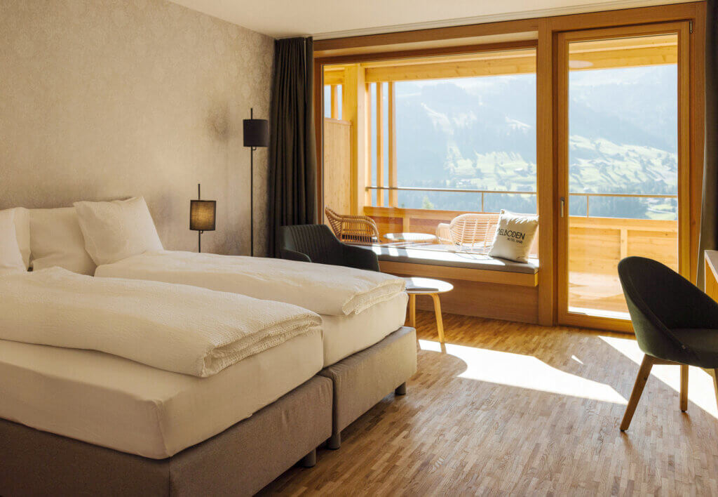 _AZ_0942_hotel_hari_zimmer_100725