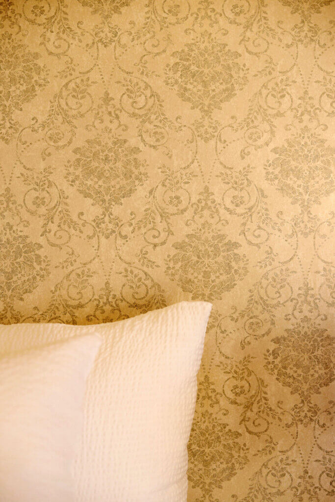 _AZ_9177_hotel_hari_zimmer_100725