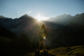 Goldener Morgen am Berg